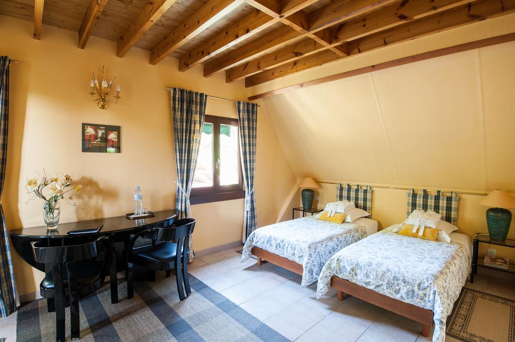 Villa TouloumoMayrac 部屋 写真